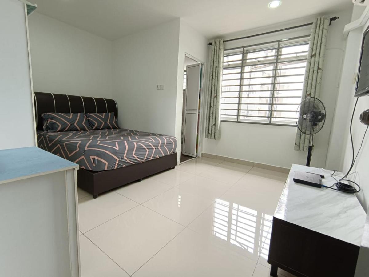 Pd Batu 9 Cocobay Apartment With Family Kampong Tanah Merah  ภายนอก รูปภาพ